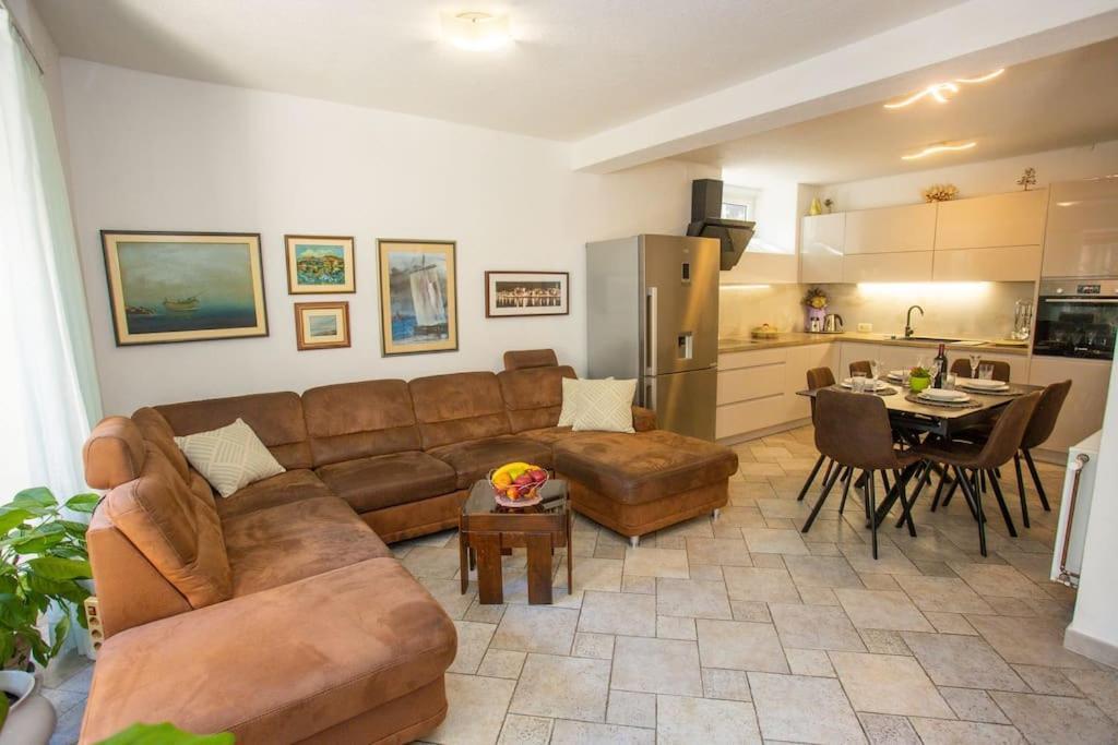 Old Town Apartment Сплит Экстерьер фото
