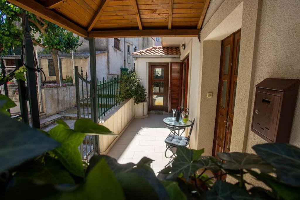 Old Town Apartment Сплит Экстерьер фото