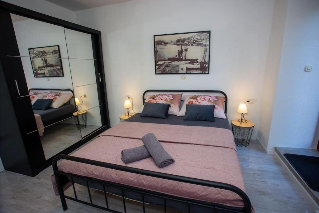 Old Town Apartment Сплит Экстерьер фото