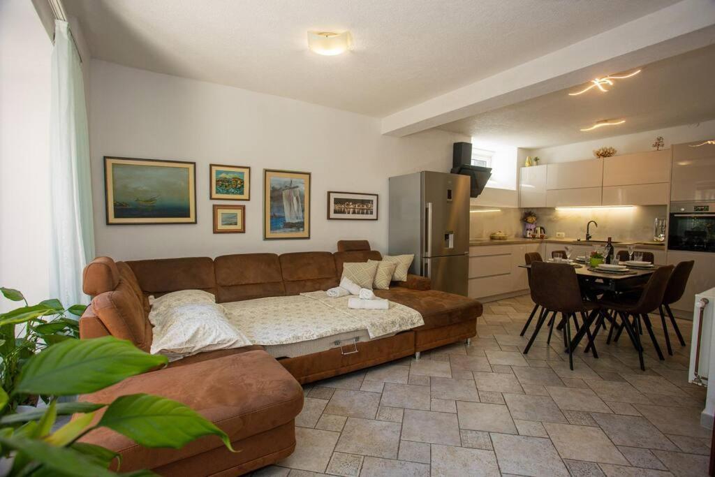 Old Town Apartment Сплит Экстерьер фото